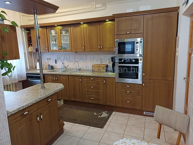 Eladó ház Nyíregyháza, Sóstóhegy 144 nm