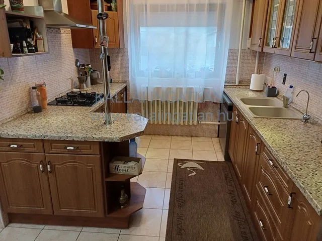 Eladó ház Nyíregyháza, Sóstóhegy 144 nm