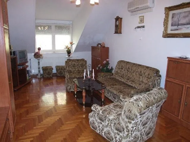 Eladó kereskedelmi és ipari ingatlan Gyula 441 nm