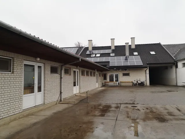 Eladó kereskedelmi és ipari ingatlan Gyula, Kisváros 700 nm