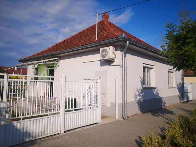Kiadó ház Gyula 80 nm