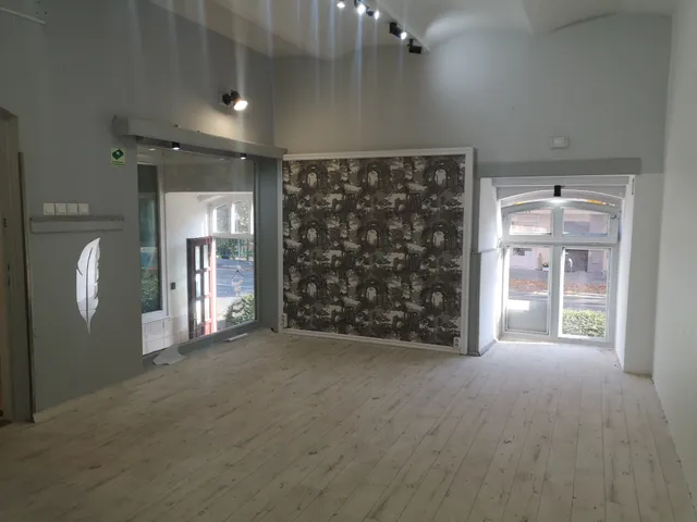 Eladó kereskedelmi és ipari ingatlan Gyula, Béke sgt. 37 nm