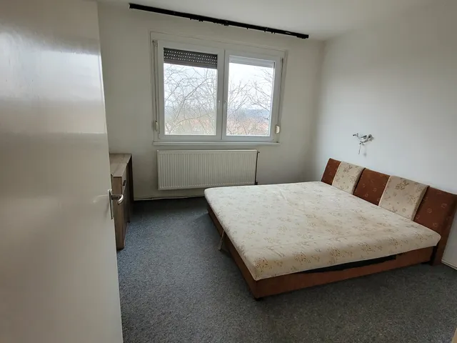 Eladó lakás Békés, Veres Péter tér 55 nm