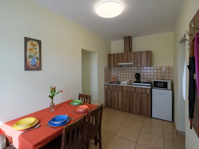 Eladó nyaraló Gyula, Nagyrománváros, Galamb utca 76 nm