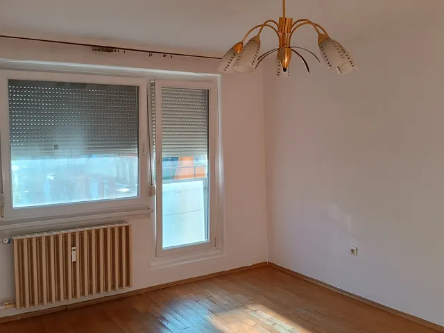 Eladó lakás Gyula, Törökzug, Pósteleki út 48 nm