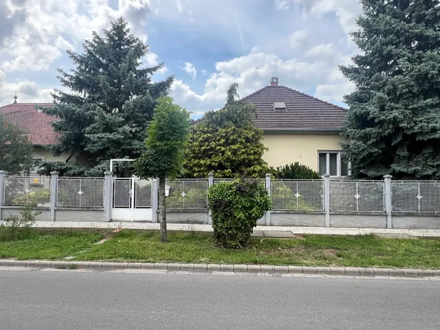 Eladó ház Gyula 90 nm