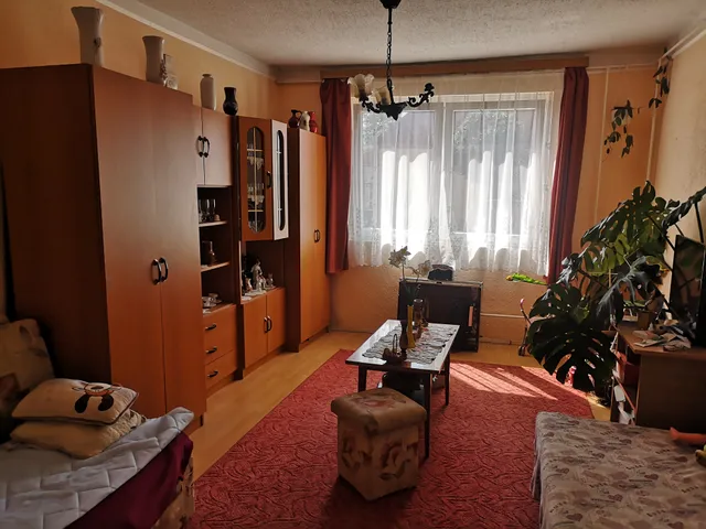 Eladó ház Gyula, Kisfaludy utca 100 nm