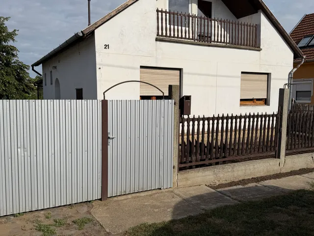 Eladó ház Elek 130 nm