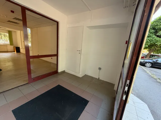 Eladó kereskedelmi és ipari ingatlan Békéscsaba, Belváros 566 nm