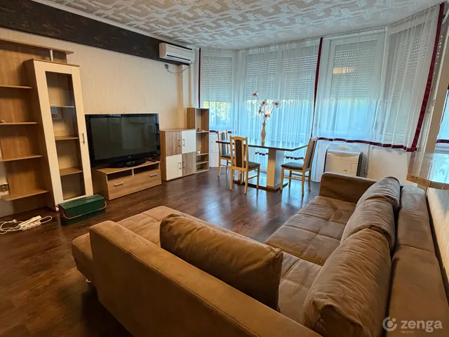 Kiadó lakás Gyula 76 nm
