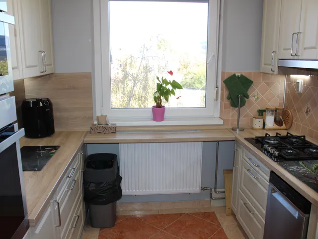 Eladó lakás Debrecen, Széchenyikert 61 nm