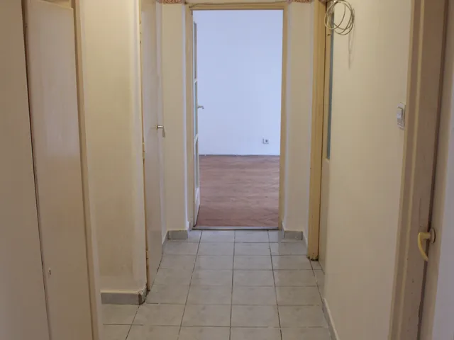 Eladó lakás Debrecen, Libakert, Füredi út 56 nm