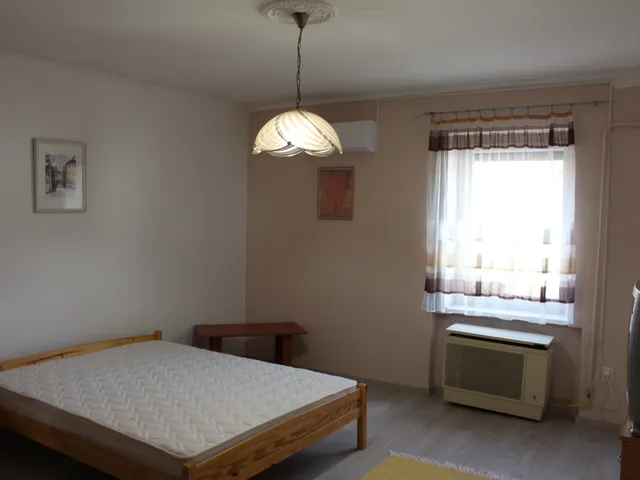 Eladó lakás Debrecen, Dobozikert 37 nm