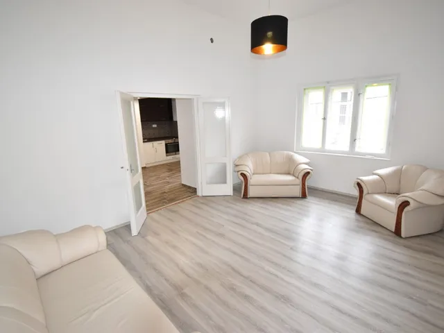 Eladó lakás Kaposvár, Belváros, Dózsa György utca 54 nm