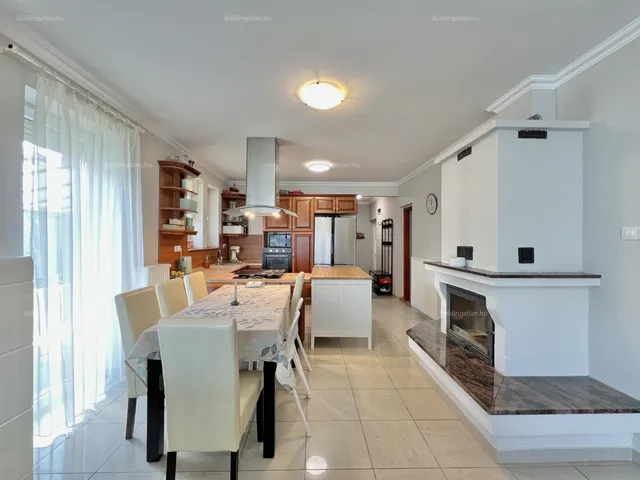 Eladó ház Kaposvár, Kisgát 130 nm