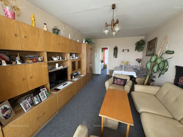 Eladó lakás Kaposvár, Béke-Füredi lakótelep, Kaposvár 48-as Ifjúság u. 52 nm