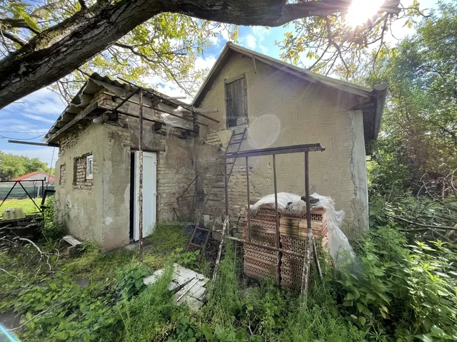 Eladó ház Kaposvár, Ivánfahegy, Nyugativánfa utca 60 nm