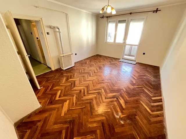 Eladó lakás Kaposvár, Belváros, Berzsenyi utca 37 nm