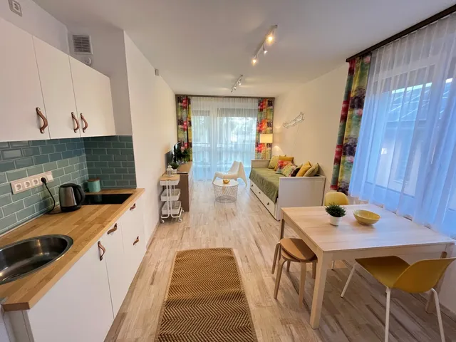 Kiadó lakás Balatonfenyves 28 nm