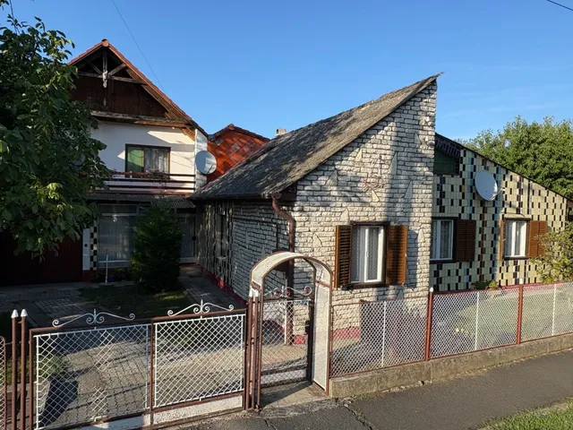 Eladó ház Balatonboglár, Attila utca 135 nm