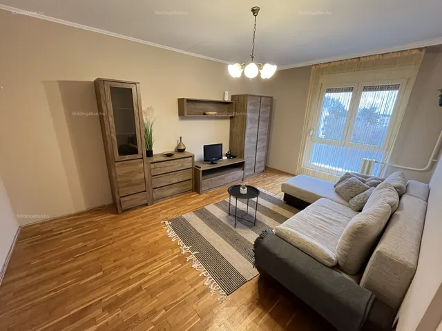 Kiadó lakás Kaposvár, Béke-Füredi lakótelep, Szondi utca 40 nm