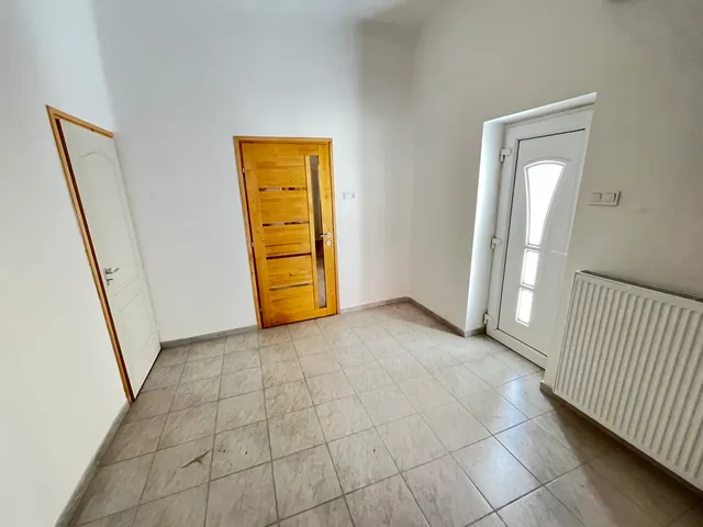 Eladó ház Kaposvár, Donner, Bartók B. u. 150 nm