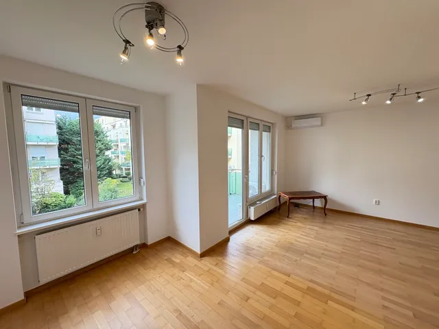 Kiadó lakás Budapest XII. kerület, Németvölgy, Dolgos utca 95 nm