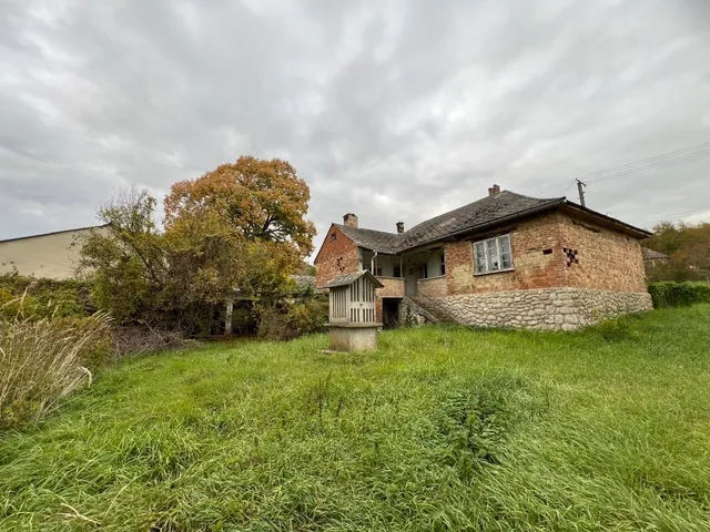 Eladó ház Felsőmocsolád 78 nm