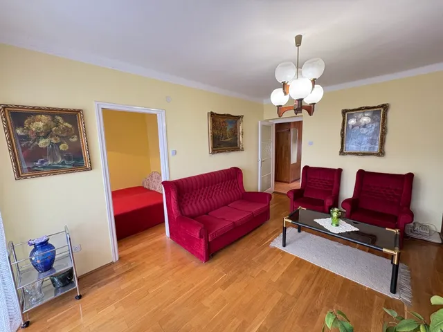 Eladó lakás Kaposvár, Belváros, Damjanich 59 nm