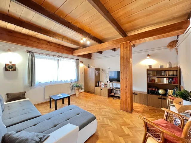 Eladó lakás Kaposvár, Belváros, Rákóczi tér 124 nm