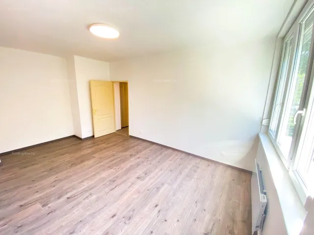 Eladó lakás Kaposvár, Északnyugati városrész, Arany János köz 49 nm