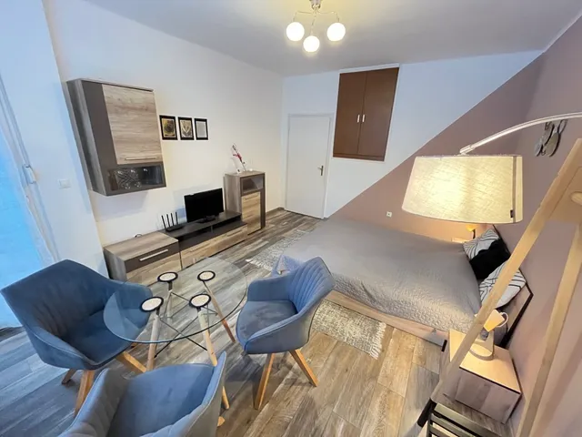 Kiadó lakás Kaposvár, Zaranyi lakótelep 52 nm