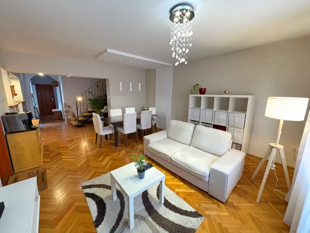 Eladó ház Kaposvár, Belváros, Hársfa utca 140 nm