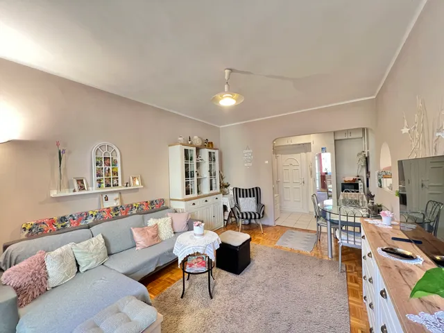 Eladó lakás Kaposvár, Északnyugati városrész, Hegyi utca 53 nm