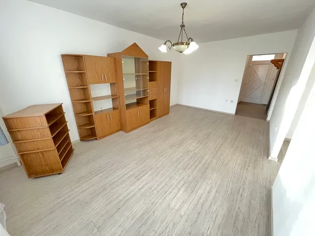 Kiadó lakás Kaposvár, Belváros, Kossuth Lajos utca 48 nm