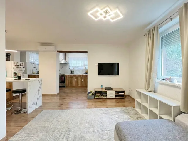 Eladó üdülő és hétvégi ház Kaposvár, Toponár 60 nm