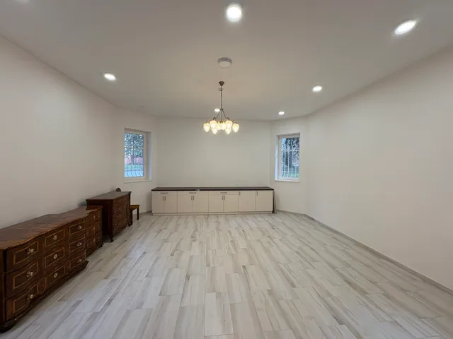 Kiadó kereskedelmi és ipari ingatlan Kaposvár, Belváros, Bajcsy-Zs. u. 459 nm