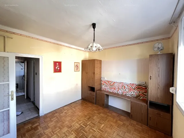 Eladó lakás Kaposvár, Belváros, Gróf Apponynyi Albert köz 50 nm