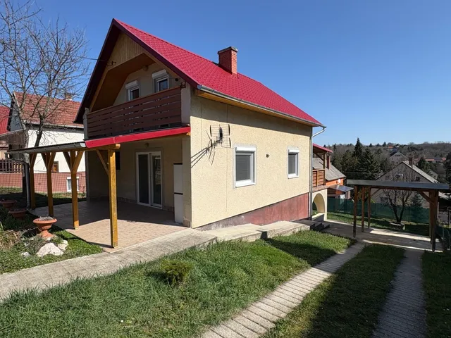 Eladó üdülő és hétvégi ház Igal, Orgona utca 70 nm