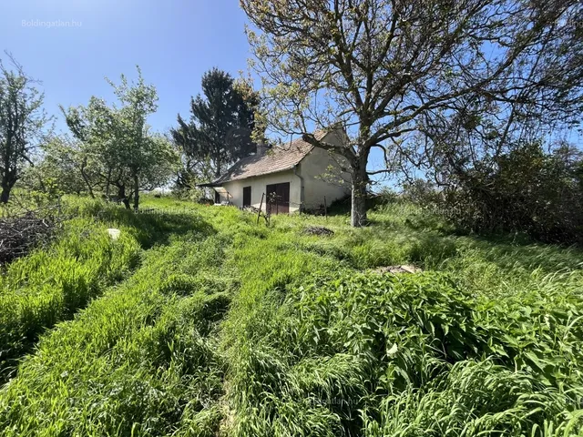 Eladó üdülő és hétvégi ház Kéthely, zártkert 56 nm