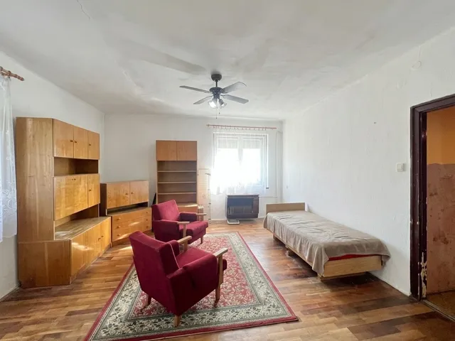 Eladó lakás Kaposvár, Belváros, szántó utca 57 nm