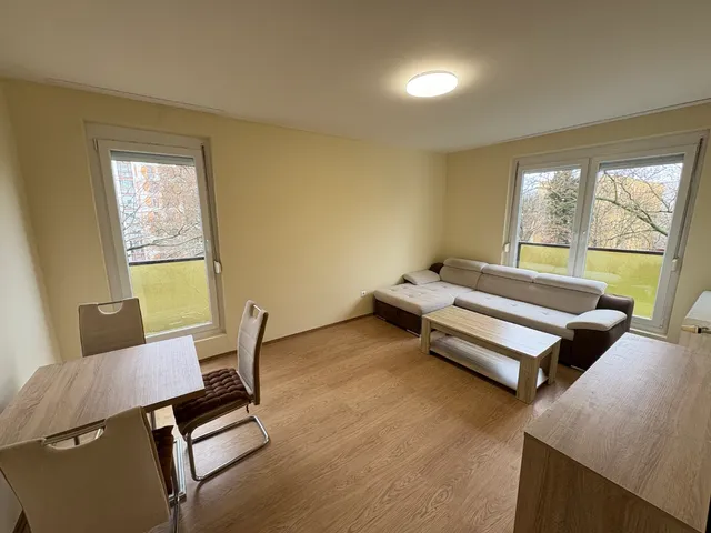 Kiadó lakás Kaposvár, Belváros 47 nm