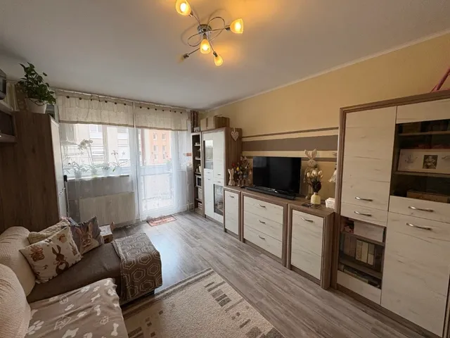 Eladó lakás Kaposvár, Búzavirág utca 61 nm