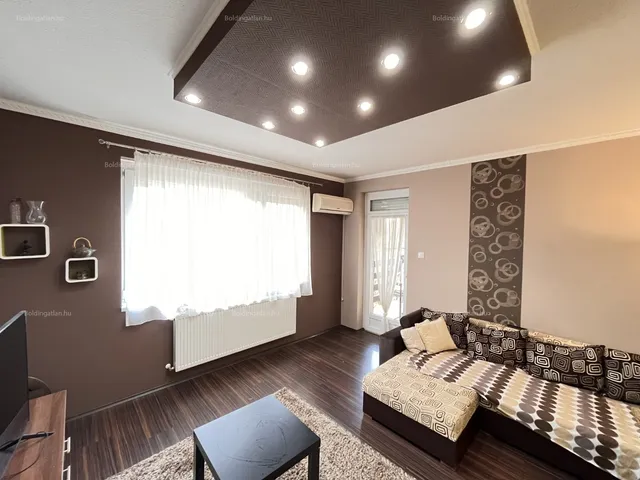 Eladó lakás Kaposvár, Északnyugati városrész, Zaranyi ltp 58 nm