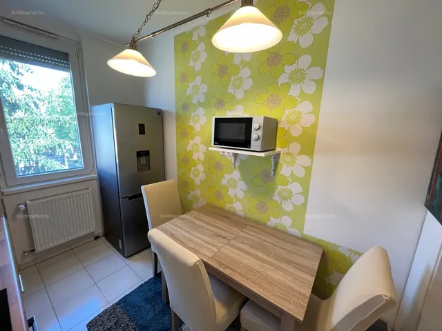 Kiadó lakás Kaposvár, Belváros, Petőfi utca 51 nm