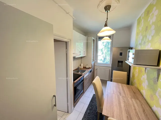 Kiadó lakás Kaposvár, Belváros, Petőfi utca 51 nm