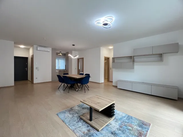 Kiadó lakás Kaposvár, Belváros, Dési Huber István utca 79 nm