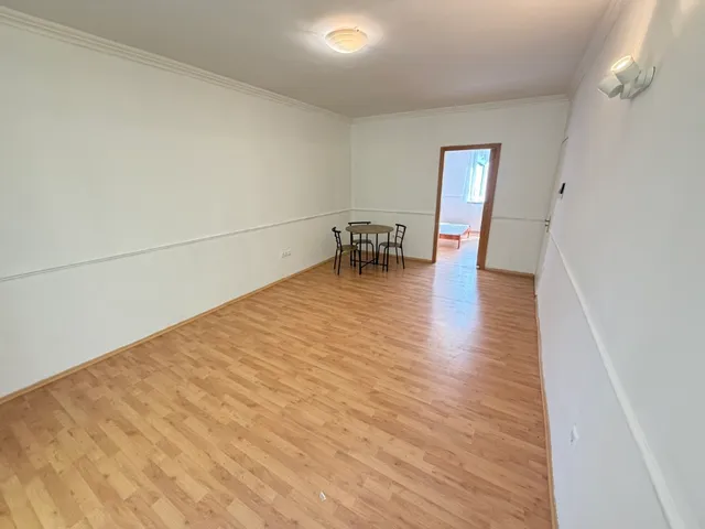 Kiadó lakás Kaposvár, Belváros, Dési Huber István utca 54 nm