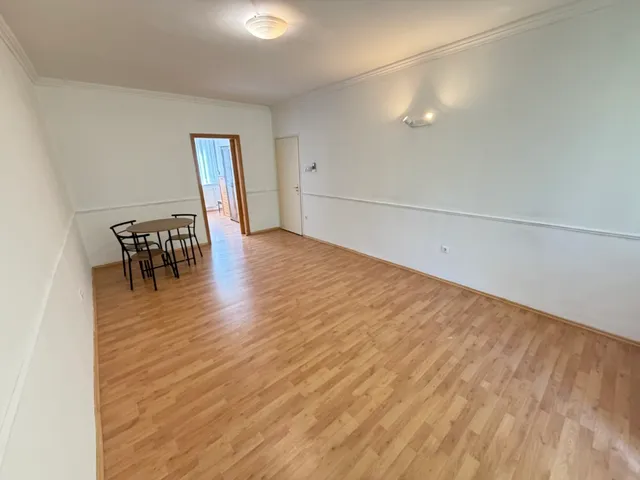 Kiadó lakás Kaposvár, Belváros, Dési Huber István utca 54 nm