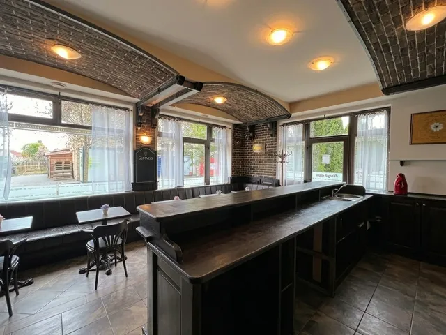 Eladó kereskedelmi és ipari ingatlan Kaposvár, Kecelhegy, k. 48 nm